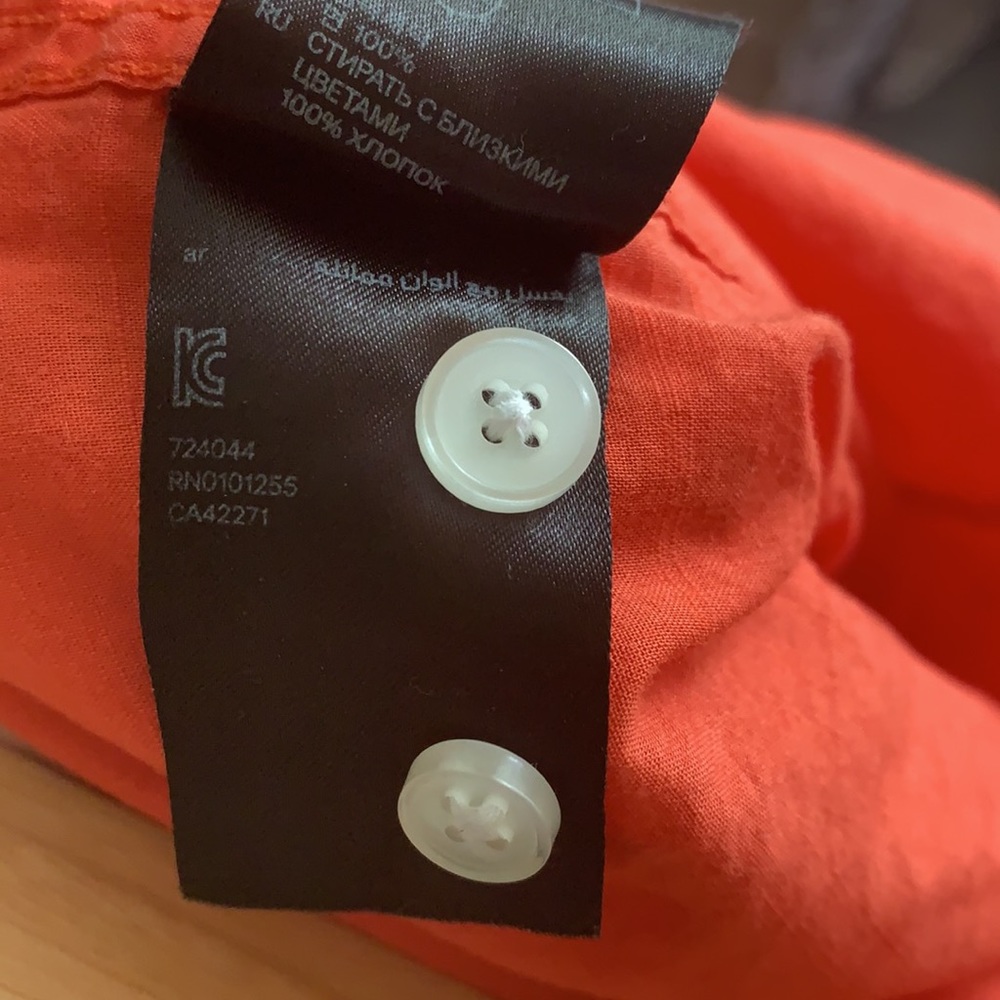 H&M Orange Button Up. - Picture 4 of 4